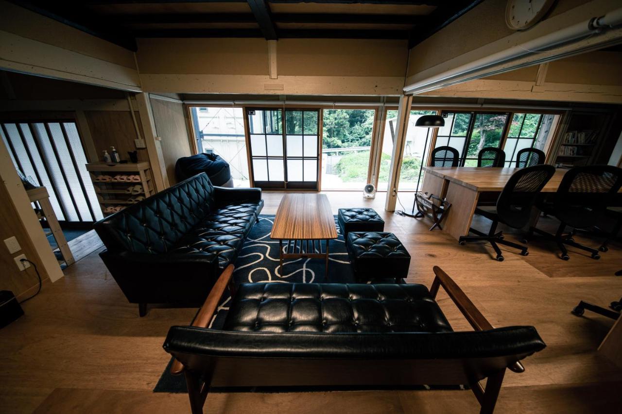 山の中の一棟貸切宿 五番地 Nambu (Yamanashi) Exterior foto